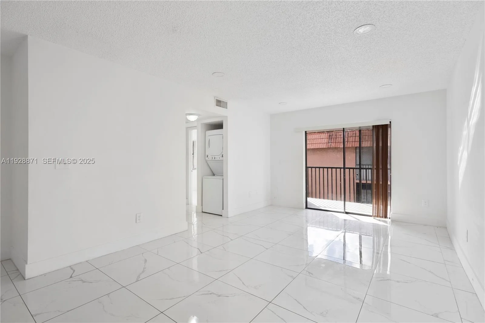 6580 W 27th Ct # 58-21, Hialeah, FL 33016 photo 8