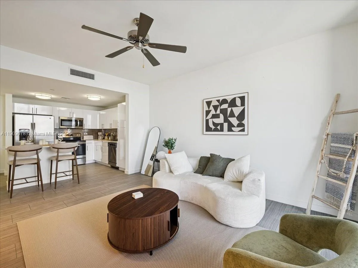 1776 Polk St # 1703, Hollywood, FL 33020 photo 11