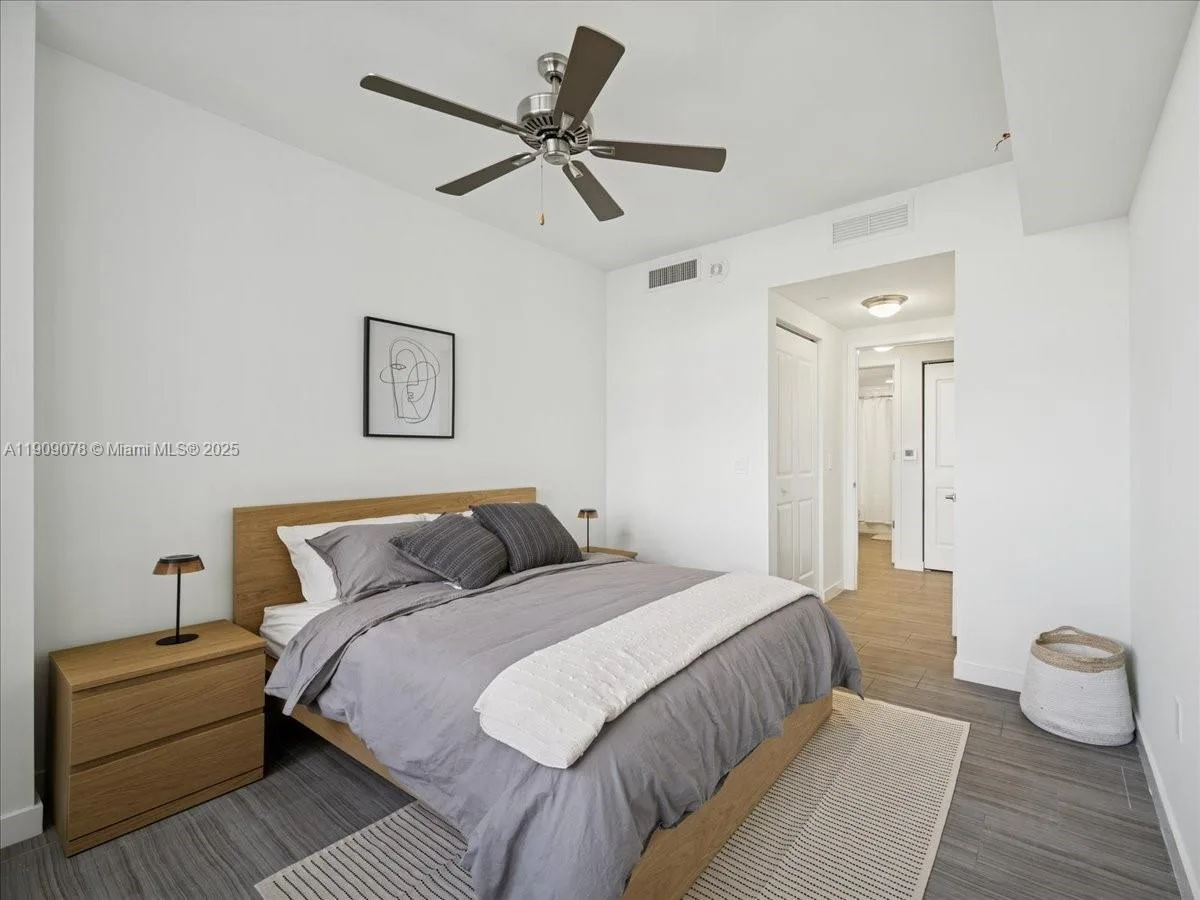 1776 Polk St # 1703, Hollywood, FL 33020 photo 12