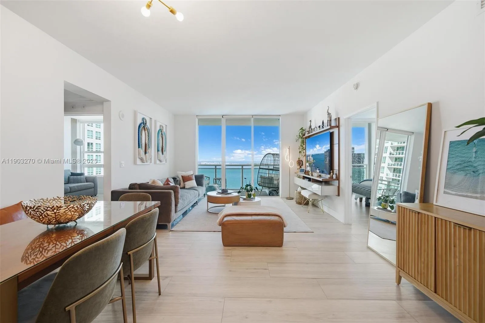 951 Brickell Ave # 3504, Miami, FL 33131 photo 8