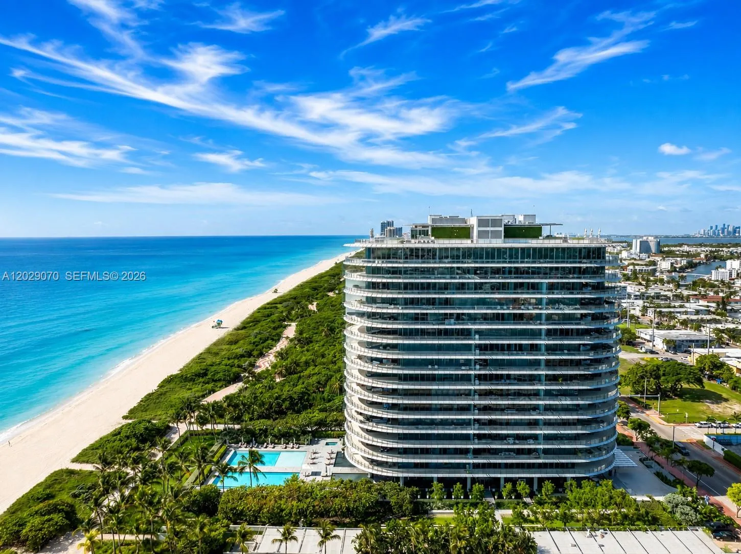 8701 Collins Ave # 605, Miami Beach, FL 33154