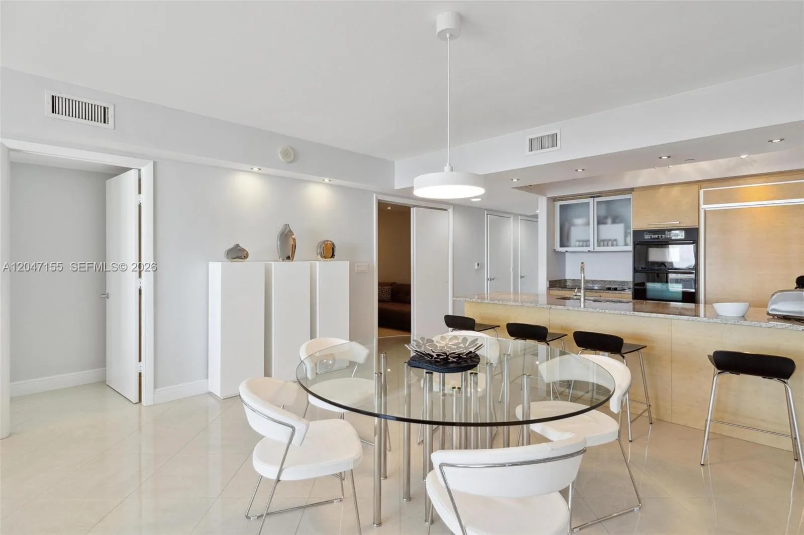 1830 S Ocean Dr # 2703, Hallandale Beach, FL 33009 photo 13