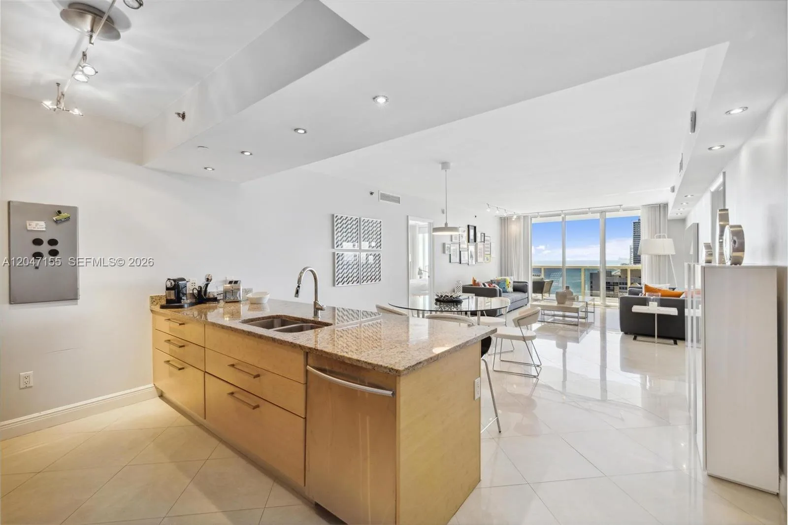 1830 S Ocean Dr # 2703, Hallandale Beach, FL 33009 photo 2