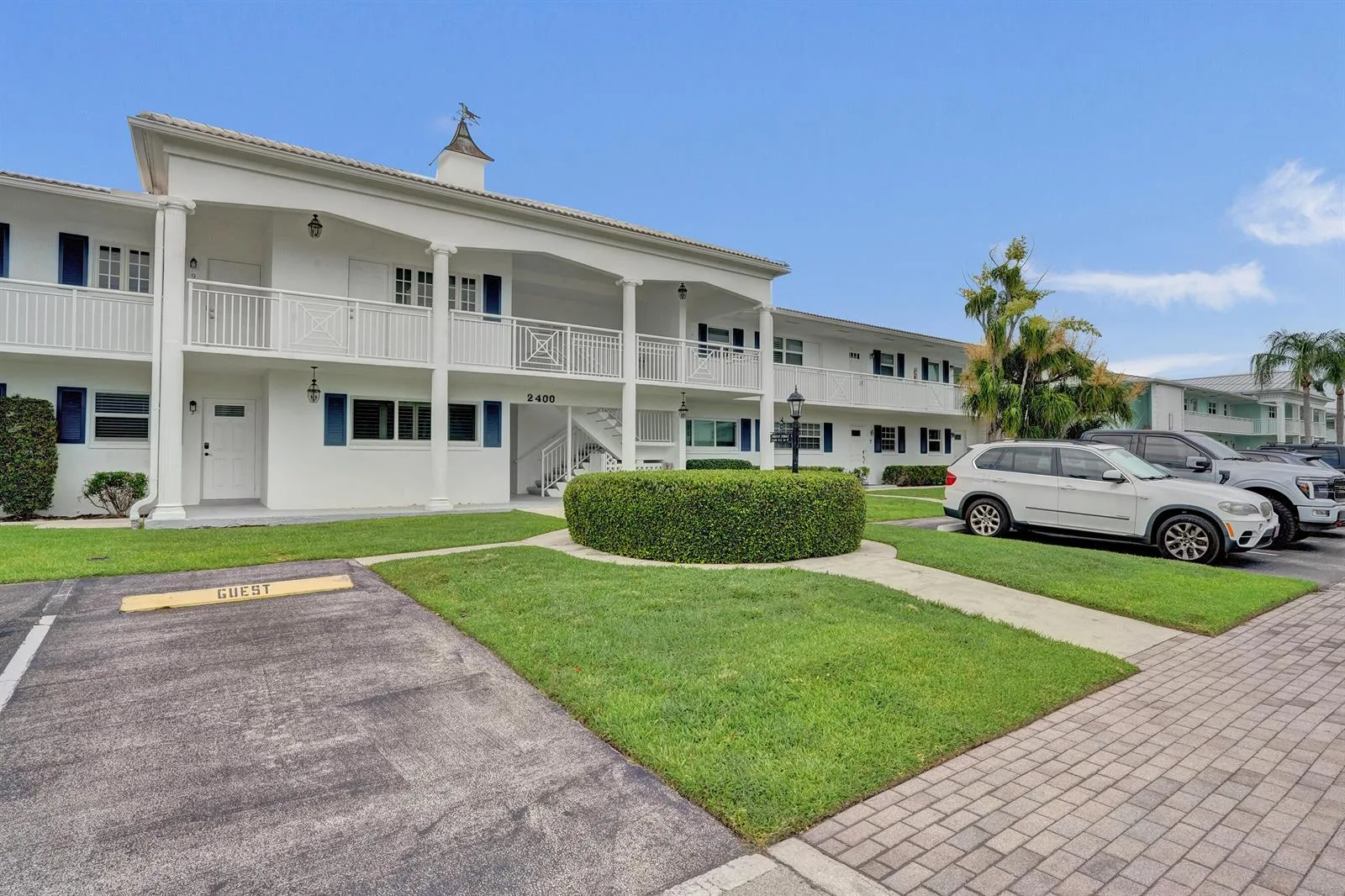 2400 NE 36th Street # 10, Lighthouse Point, FL 33064