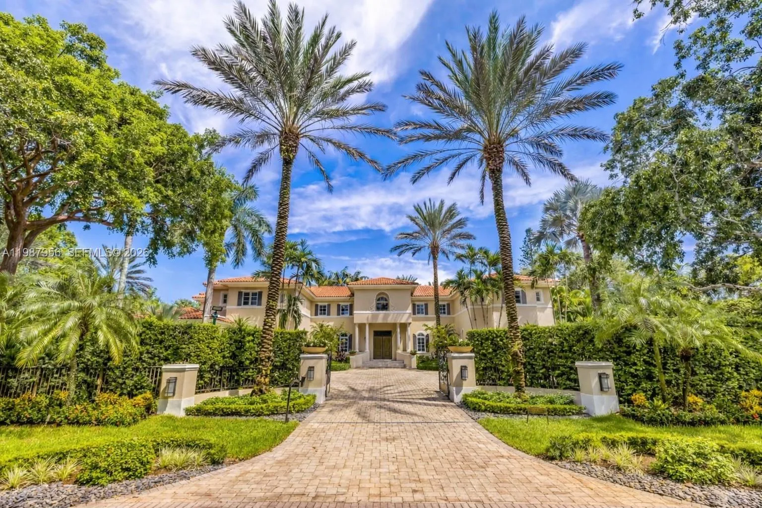 5250 Snapper Creek Rd, Coral Gables, FL 33156 photo 2