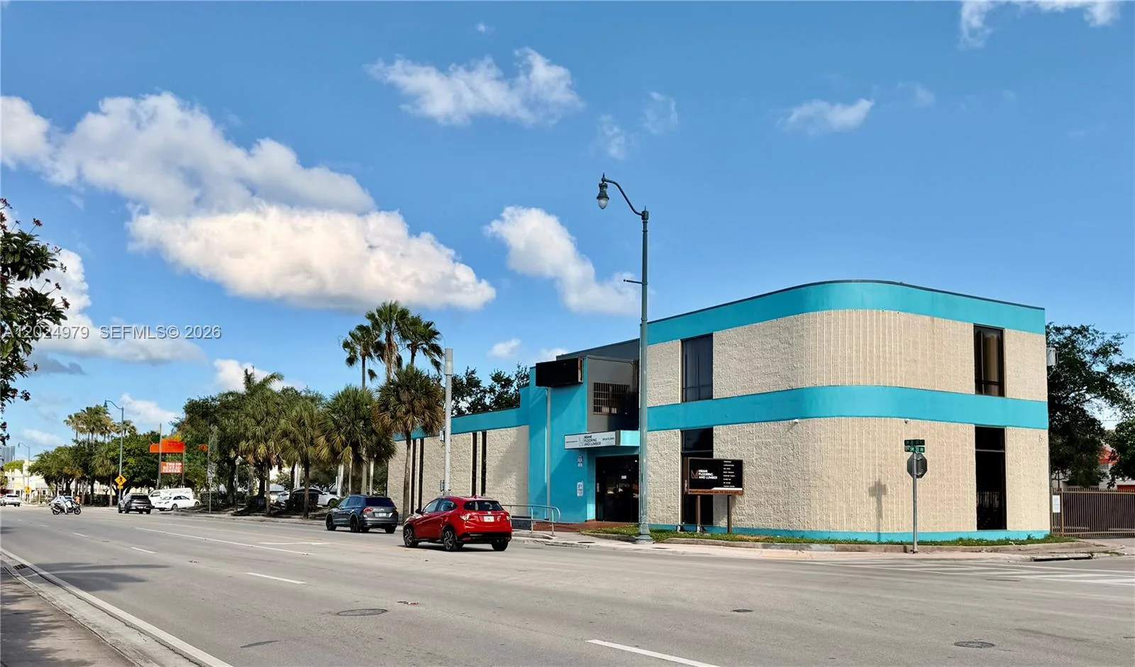 3080 SW 8th St, Miami, FL 33135