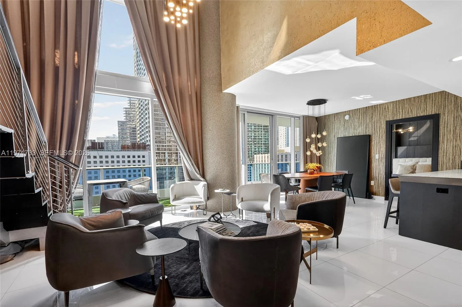200 Biscayne Boulevard Way # 1108, Miami, FL 33131