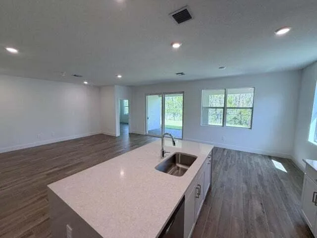 6560 SE PARK TRACE Drive, Stuart, FL 34997 photo 8