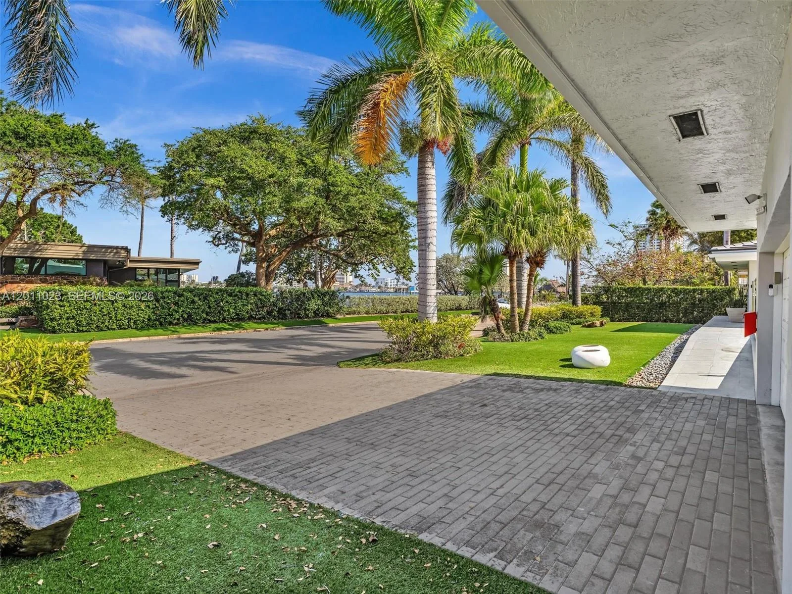 840 S Southlake Dr # 0, Hollywood, FL 33019 photo 6