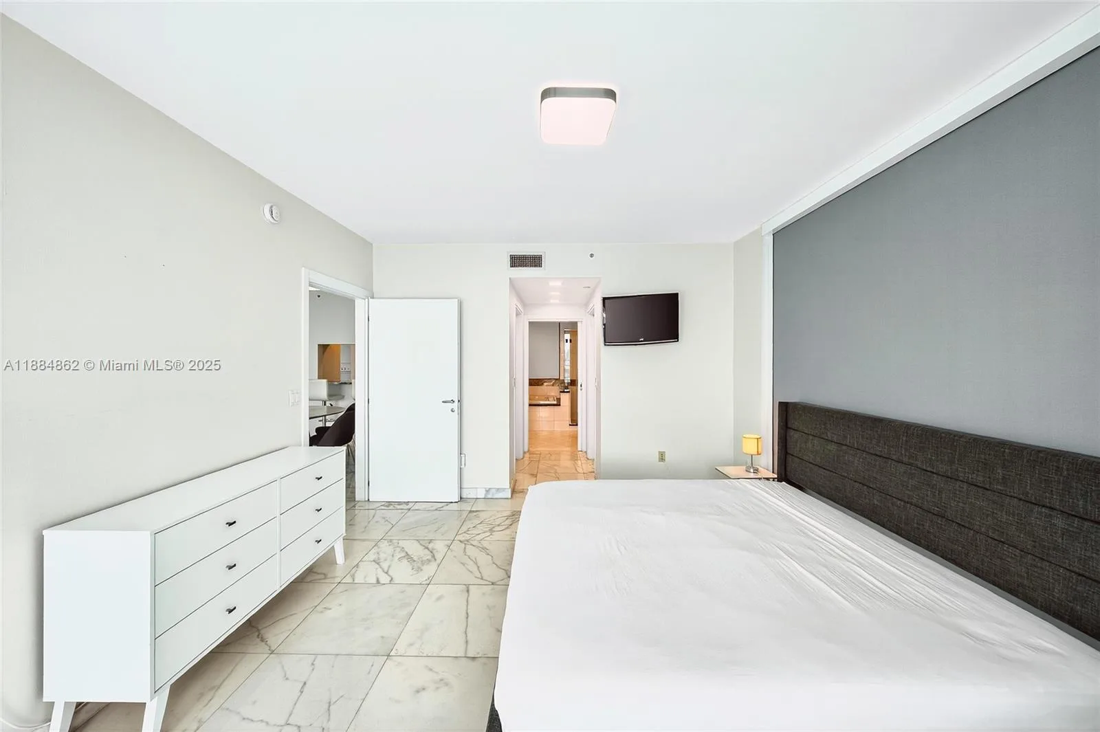 540 West Ave # 2111, Miami Beach, FL 33139 photo 10