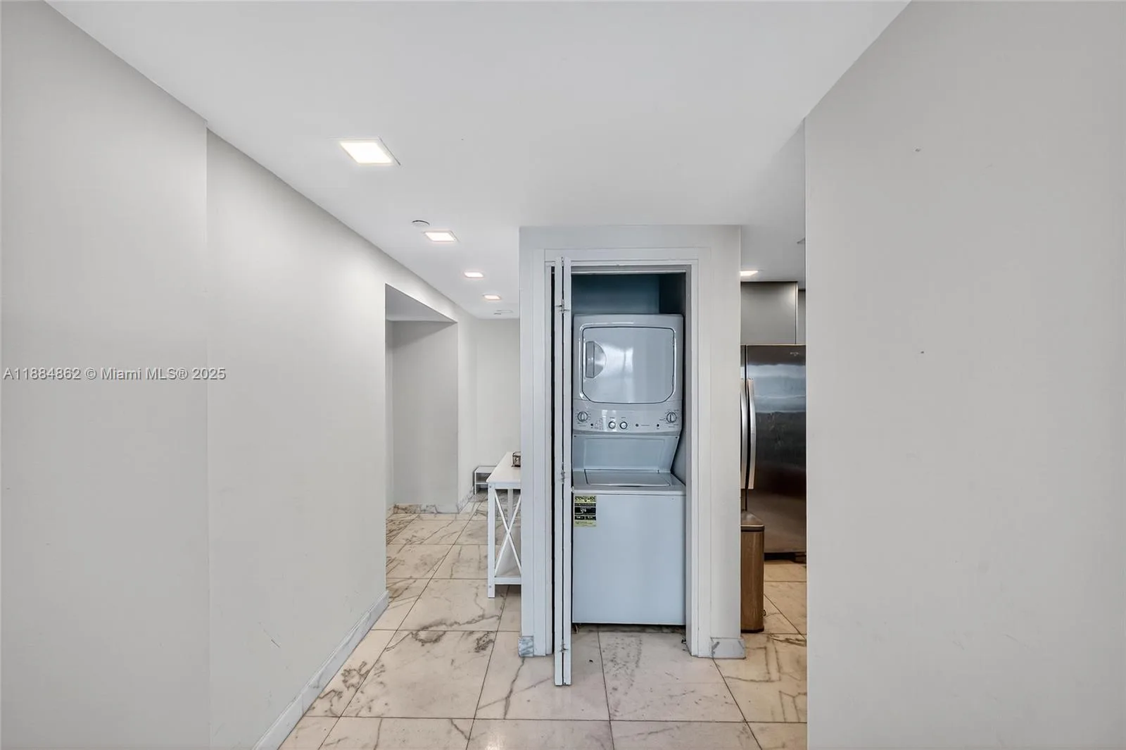 540 West Ave # 2111, Miami Beach, FL 33139 photo 11