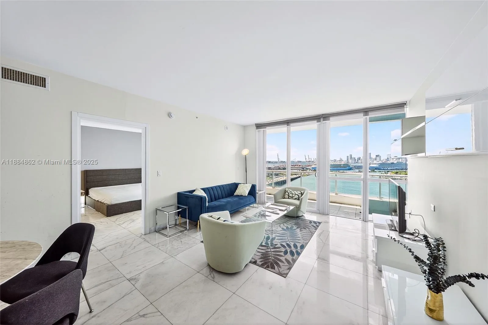540 West Ave # 2111, Miami Beach, FL 33139 photo 4