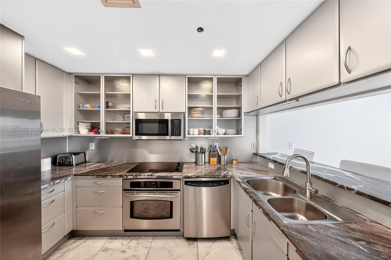540 West Ave # 2111, Miami Beach, FL 33139 photo 6