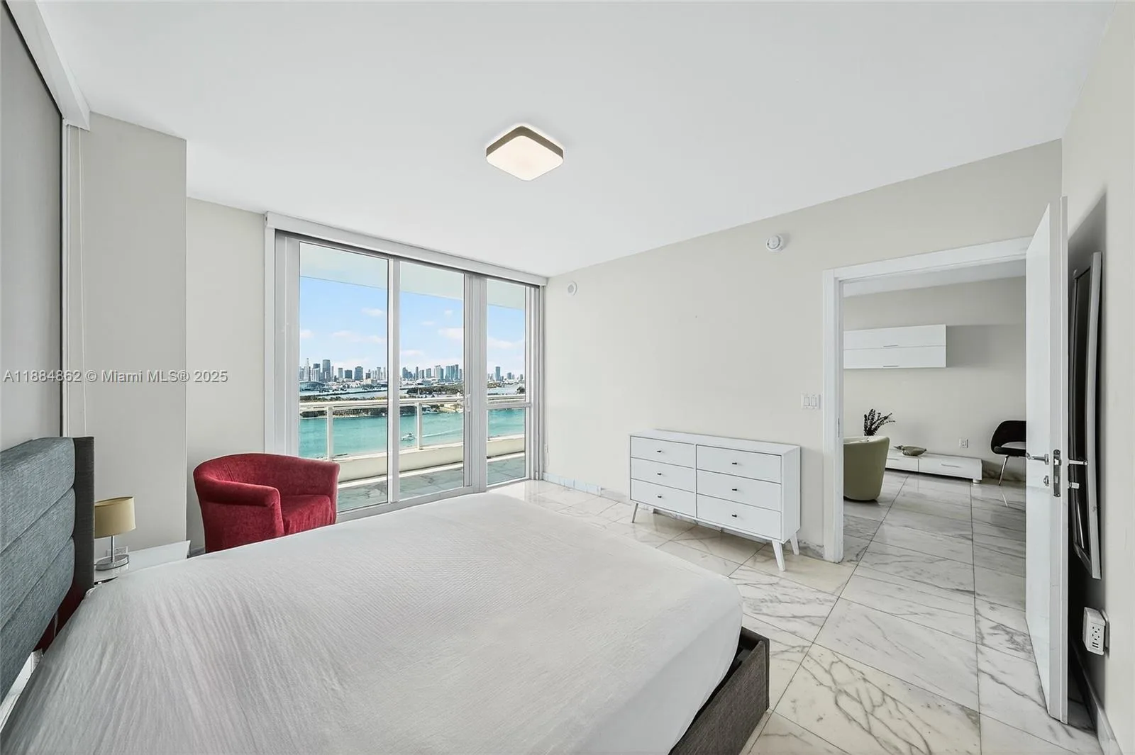 540 West Ave # 2111, Miami Beach, FL 33139 photo 9