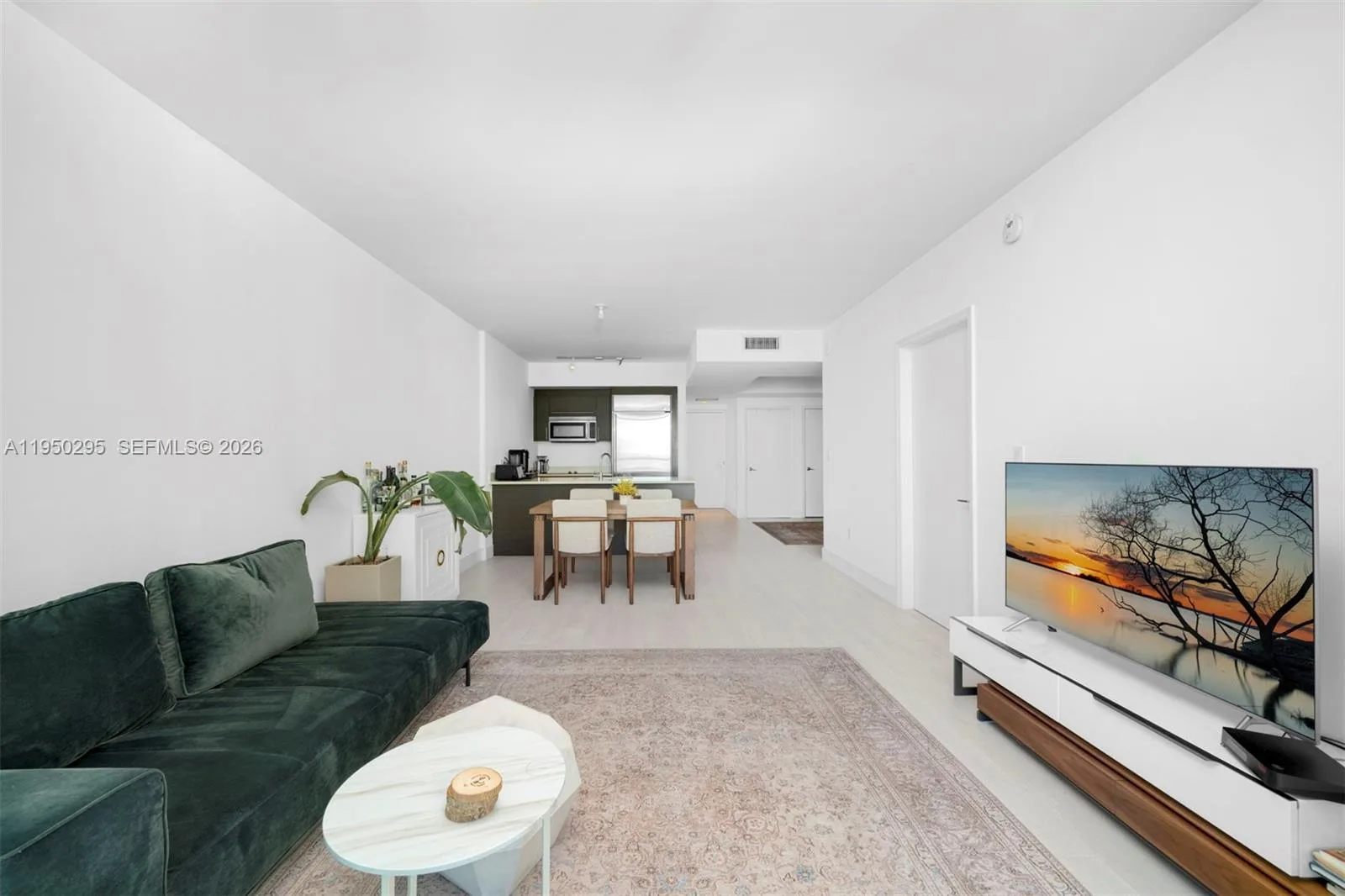 500 Brickell Ave # 2800, Miami, FL 33131 photo 5