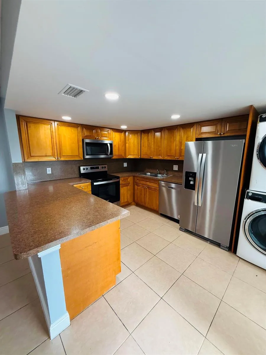 12134 Regal Court E, Wellington, FL 33414 photo 3