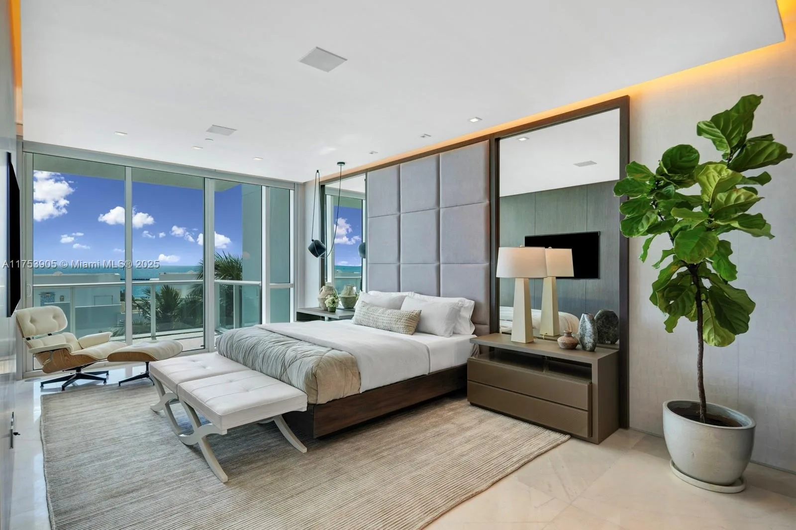 100 S Pointe Dr # 606, Miami Beach, FL 33139 photo 10