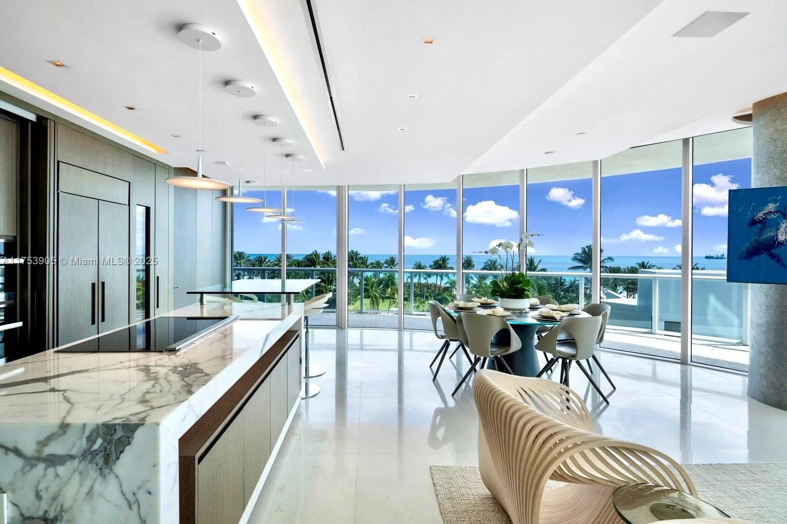 100 S Pointe Dr # 606, Miami Beach, FL 33139 photo 2