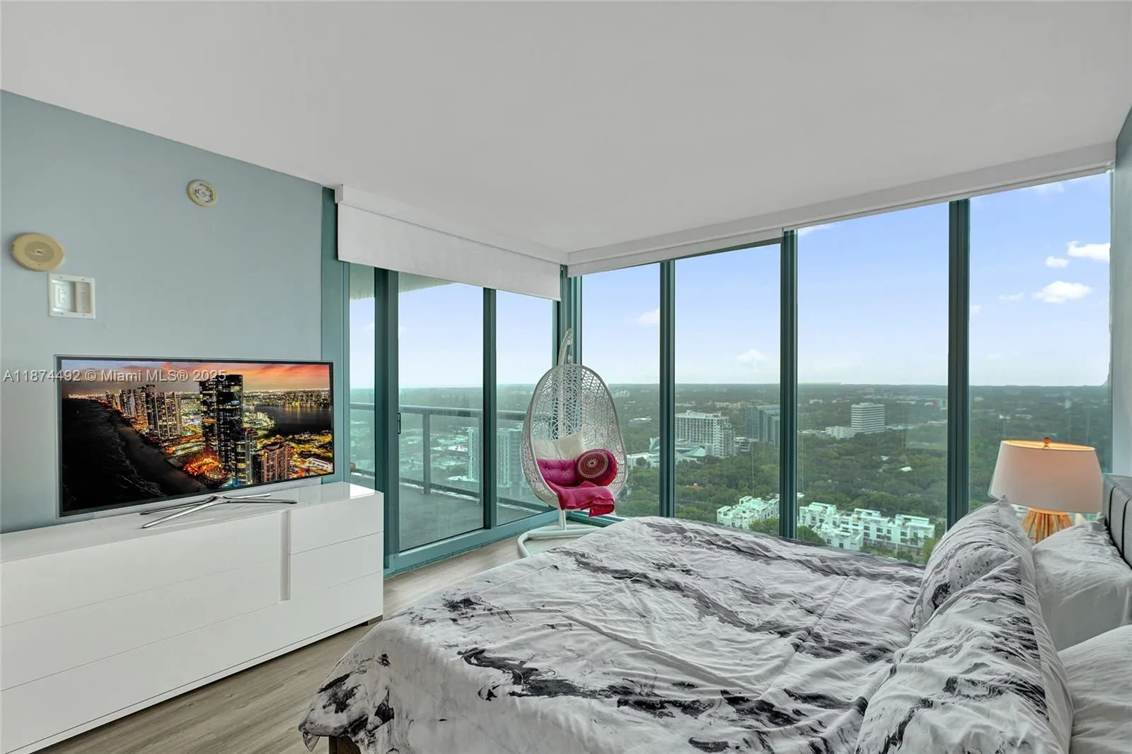 601 NE 36th St # 2703, Miami, FL 33137 photo 13