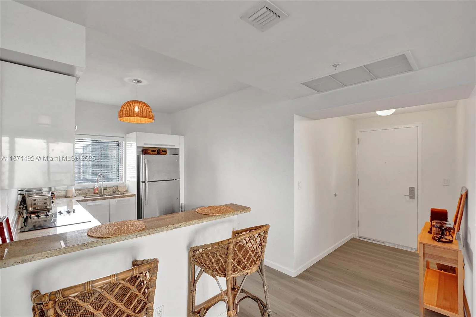 601 NE 36th St # 2703, Miami, FL 33137 photo 8