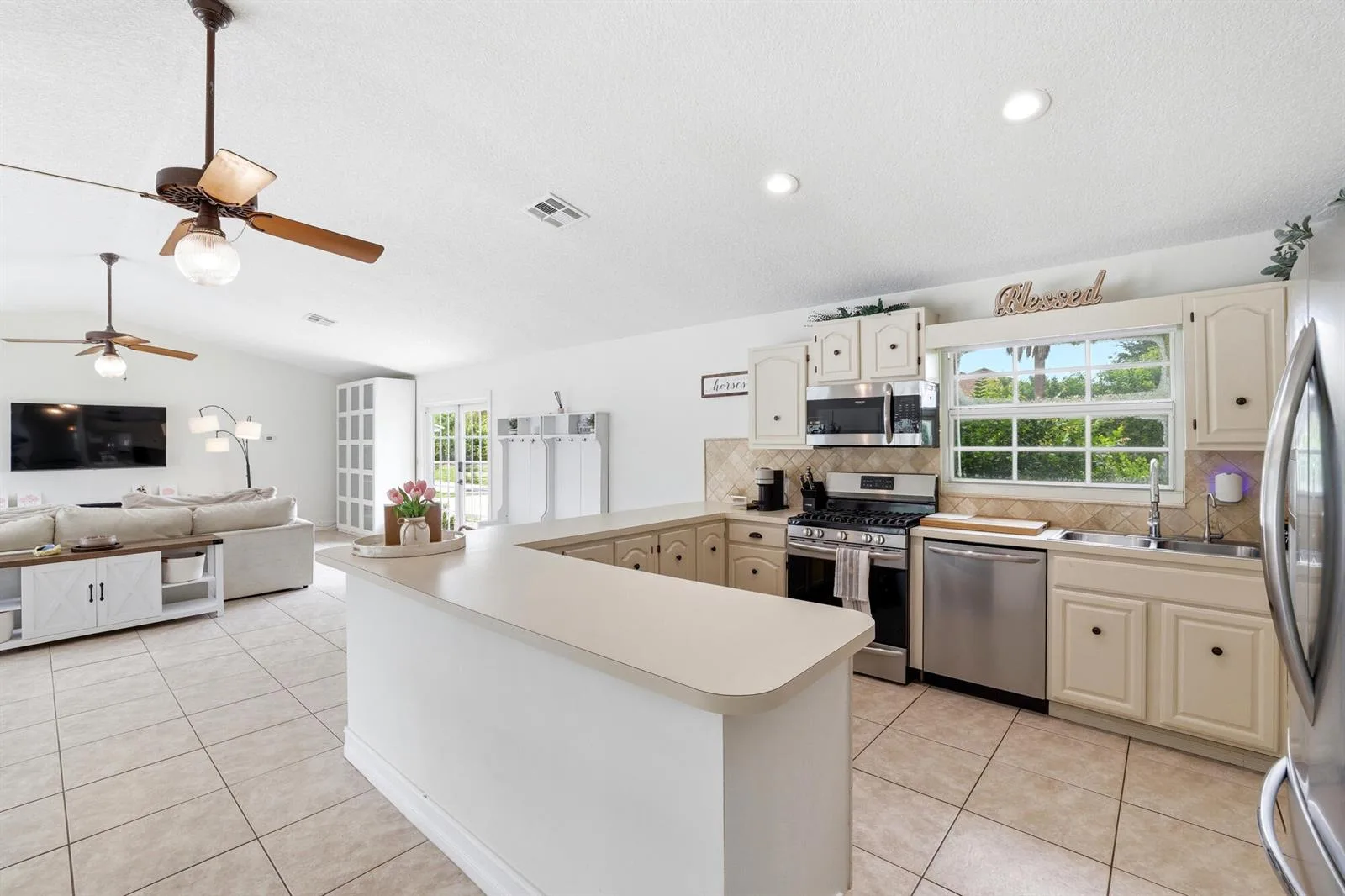 785 Cindy Drive, Wellington, FL 33414 photo 9