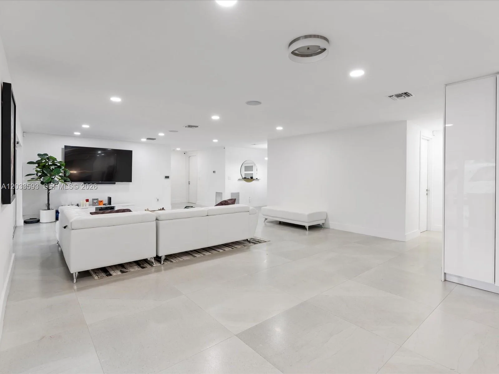3325 NE 167th St # 3325, North Miami Beach, FL 33160 photo 5