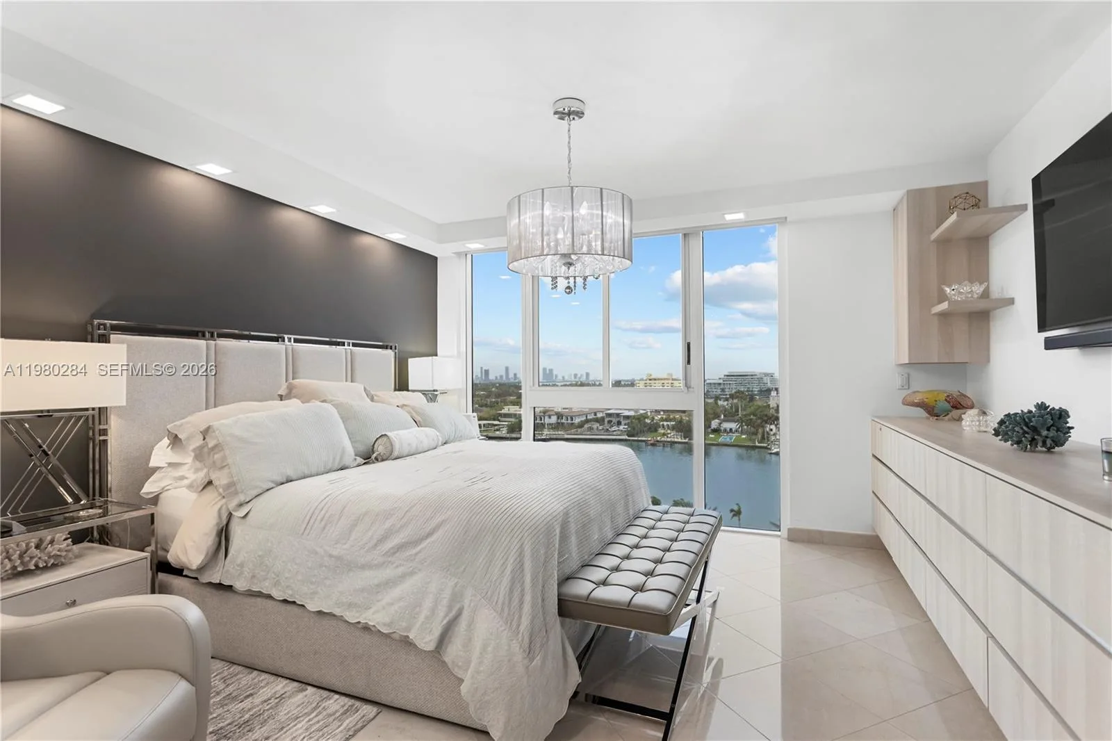 4775 Collins Ave # 1007, Miami Beach, FL 33140 photo 2