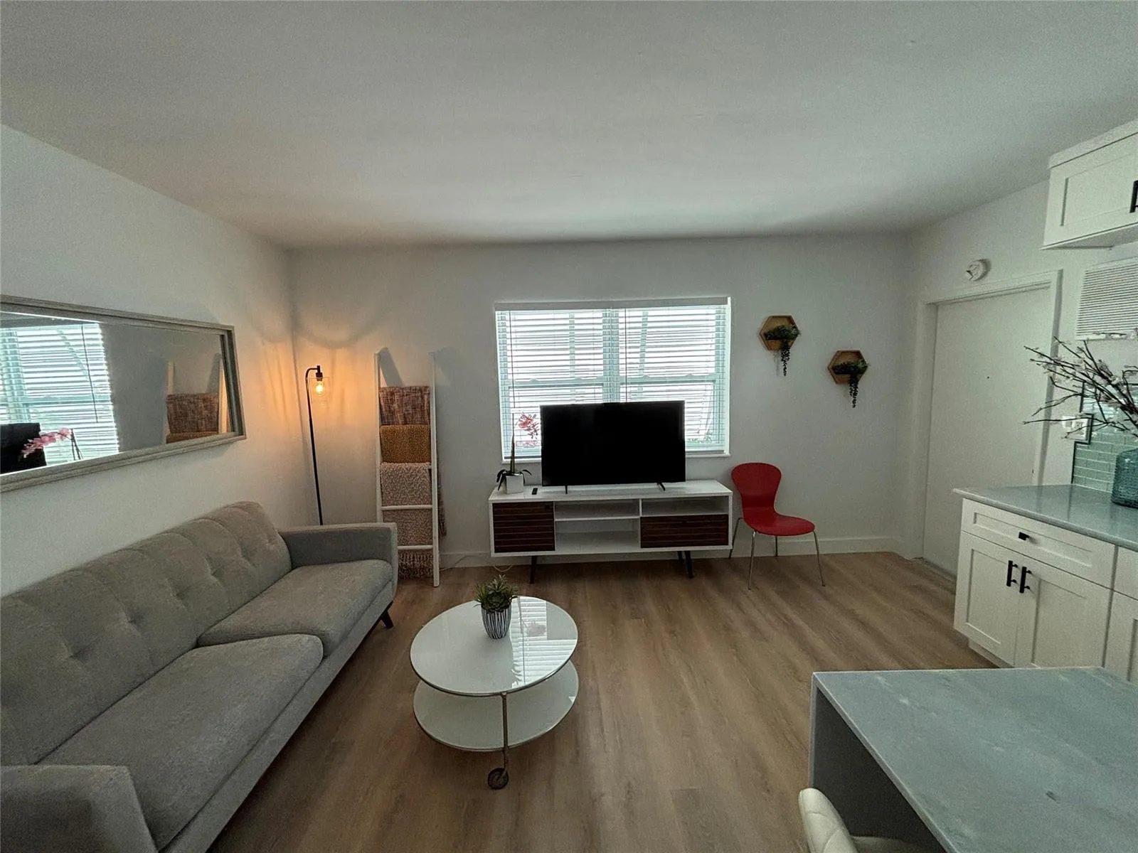 1315 SE 2nd Street # REAR WEST, Fort Lauderdale, FL 33301 photo 2