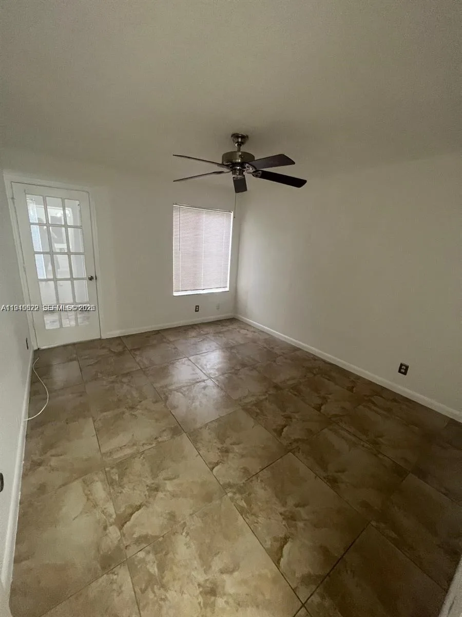 3460 N Pinewalk Dr N # 315, Margate, FL 33063 photo 4