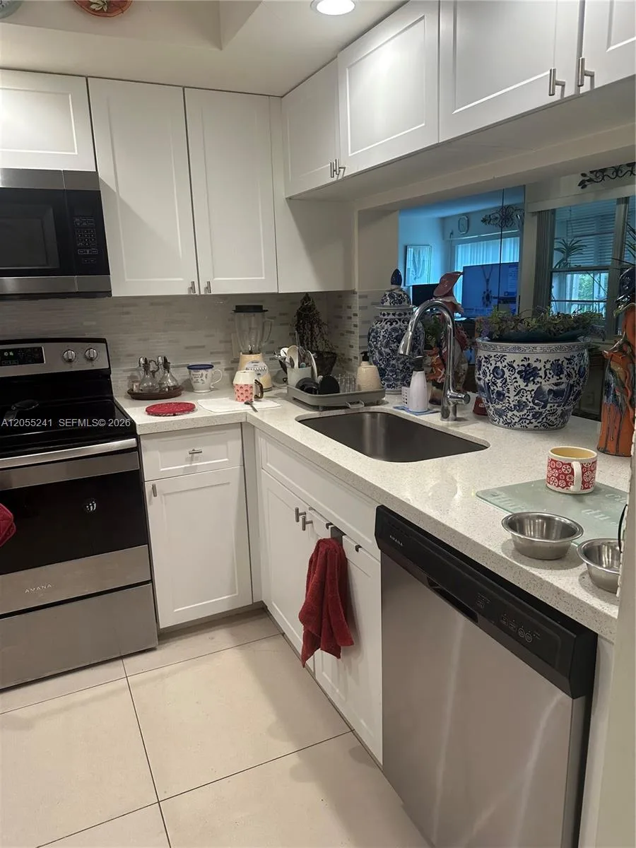 1000 SW 125th Ave # 412N, Pembroke Pines, FL 33027 photo 7