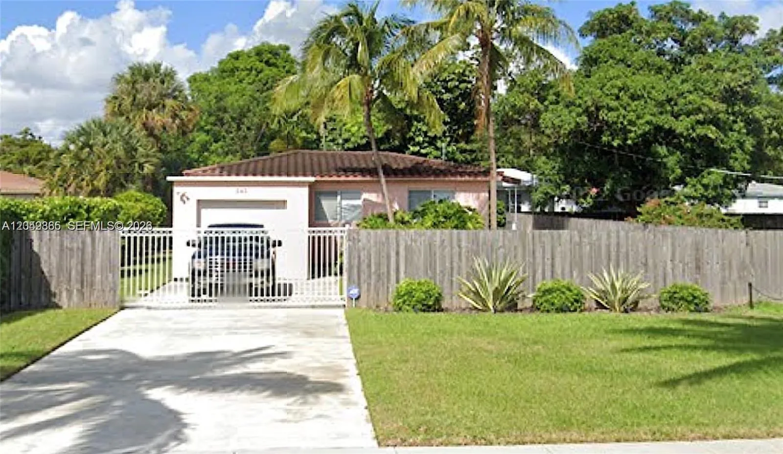 545 NW 121st St # 545, North Miami, FL 33168