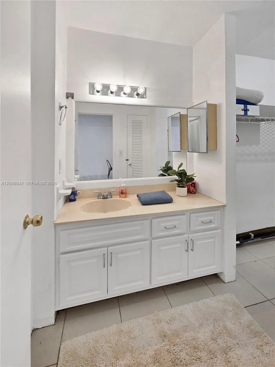 800 West Ave # 337, Miami Beach, FL 33139 photo 5