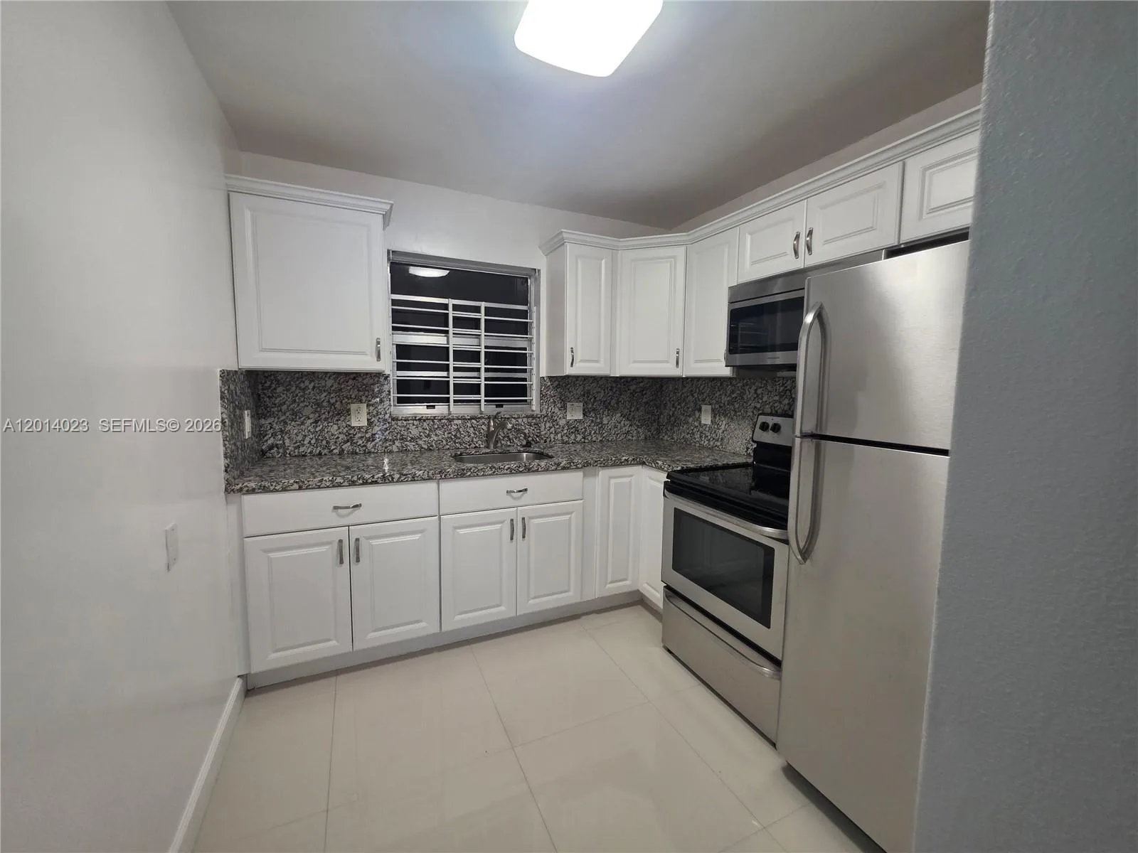 19080 NE 3rd Ct # 314, Miami, FL 33179 photo 2