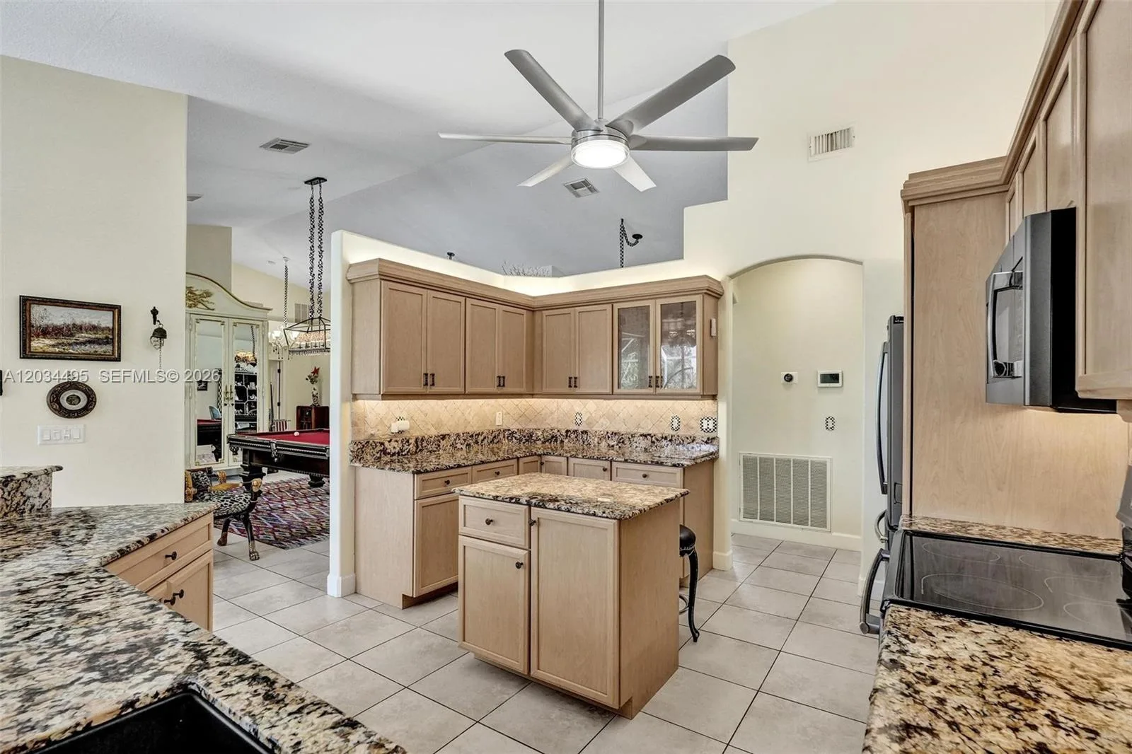 470 NE Cornwall, Port St. Lucie, FL 34983 photo 9