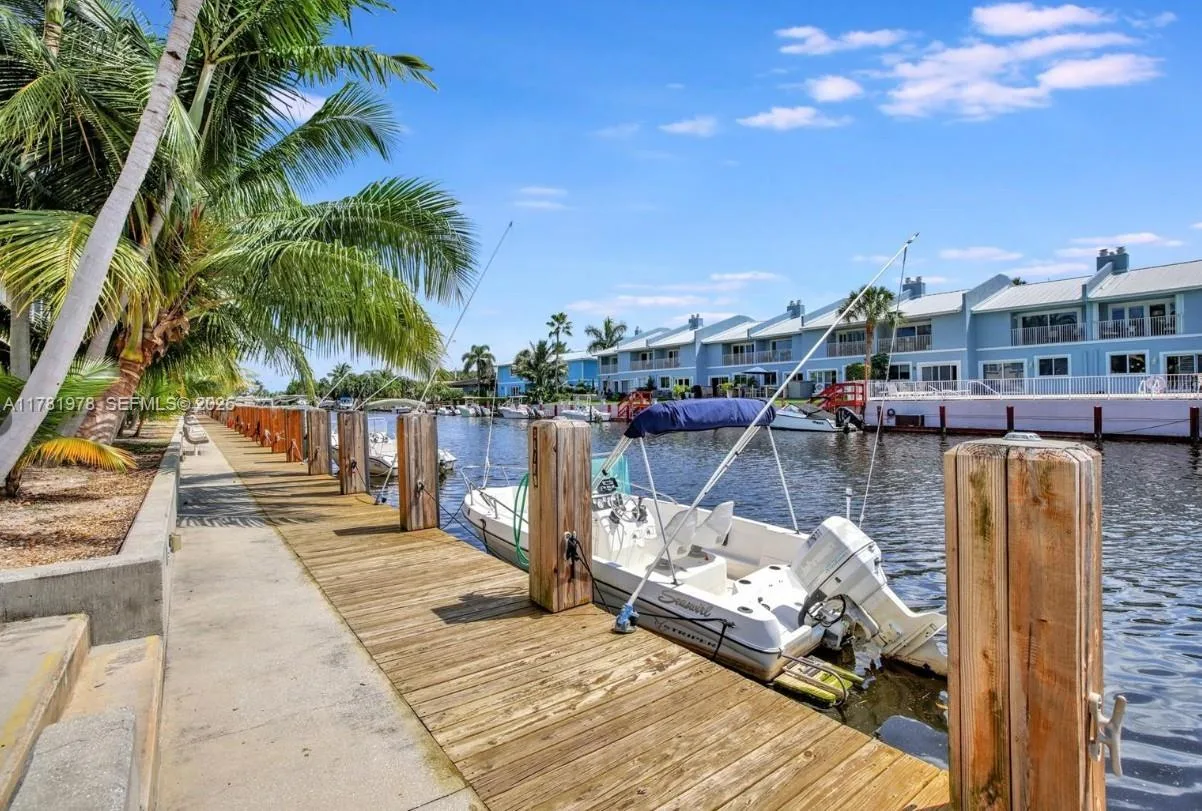 4500 N Federal Hwy # 352F, Lighthouse Point, FL 33064