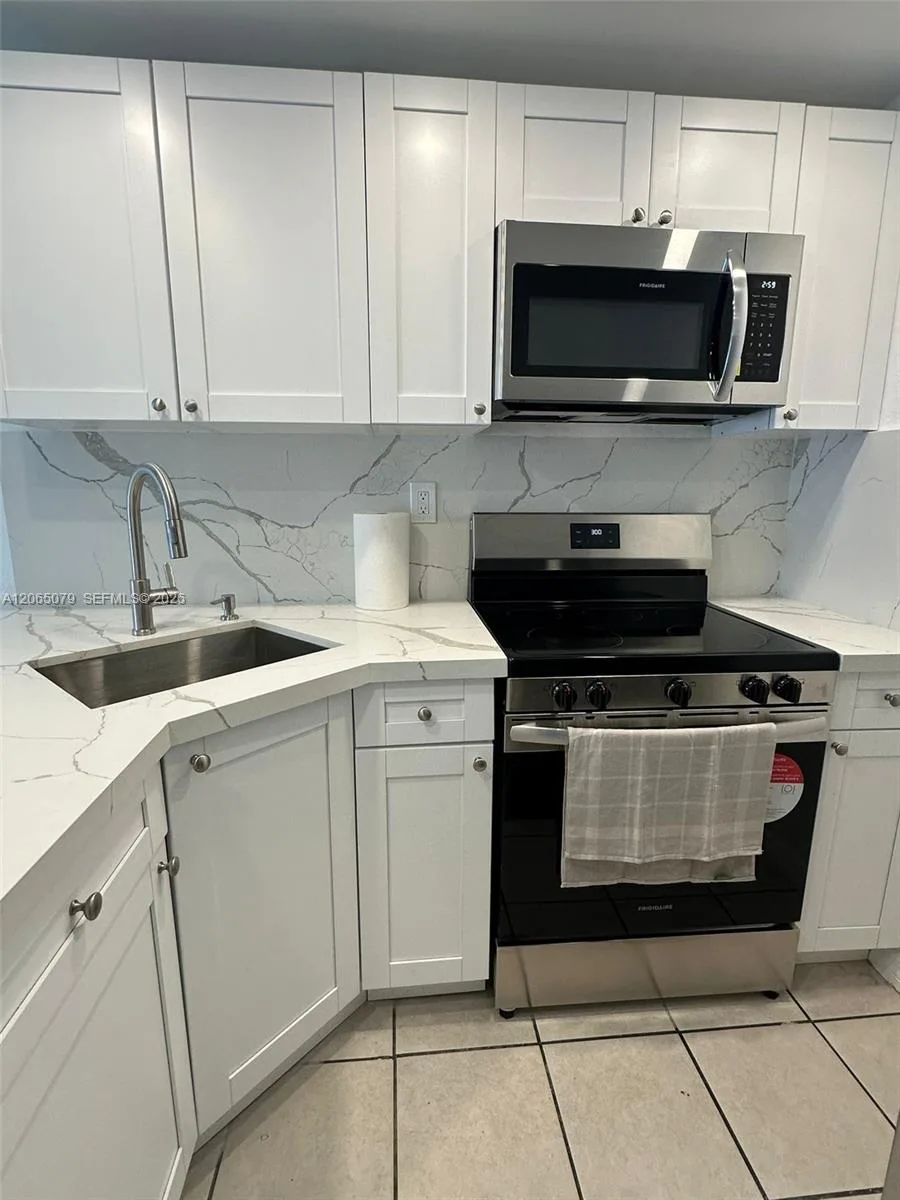 801 NW 47th Ave # 608W, Miami, FL 33126 photo 3