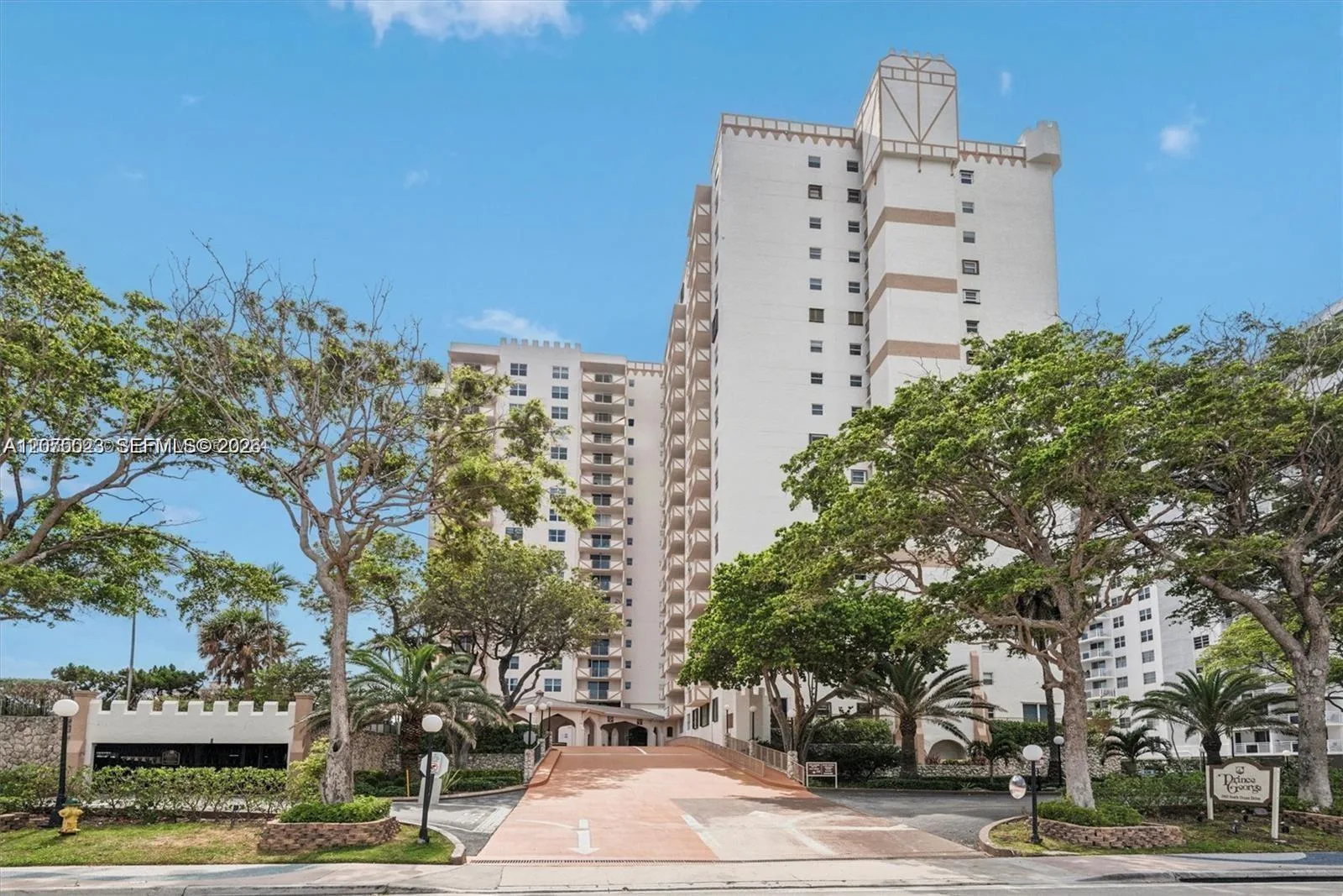 1865 S Ocean Dr # 2D, Hallandale Beach, FL 33009