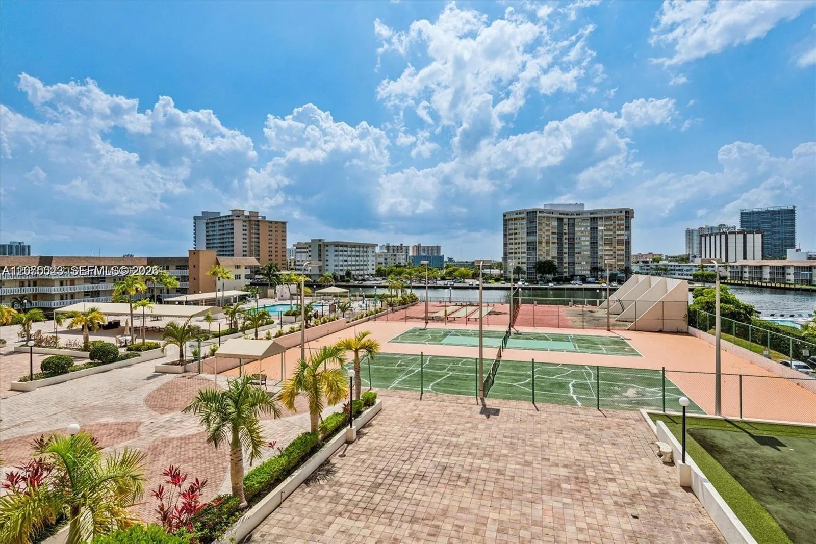 1865 S Ocean Dr # 2D, Hallandale Beach, FL 33009 photo 3