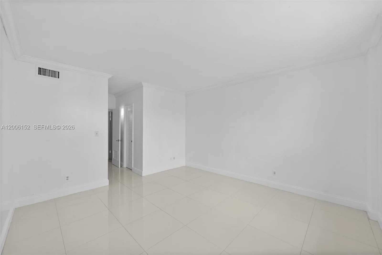 19390 Collins Ave # 1410, Sunny Isles Beach, FL 33160 photo 12