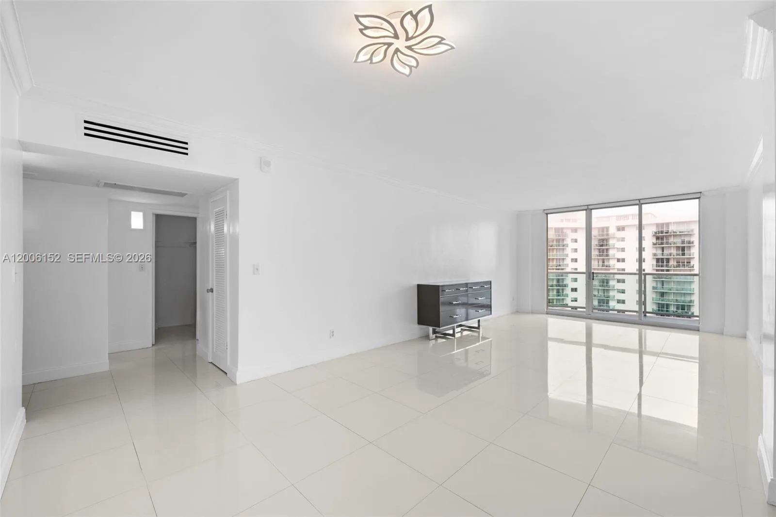 19390 Collins Ave # 1410, Sunny Isles Beach, FL 33160 photo 7