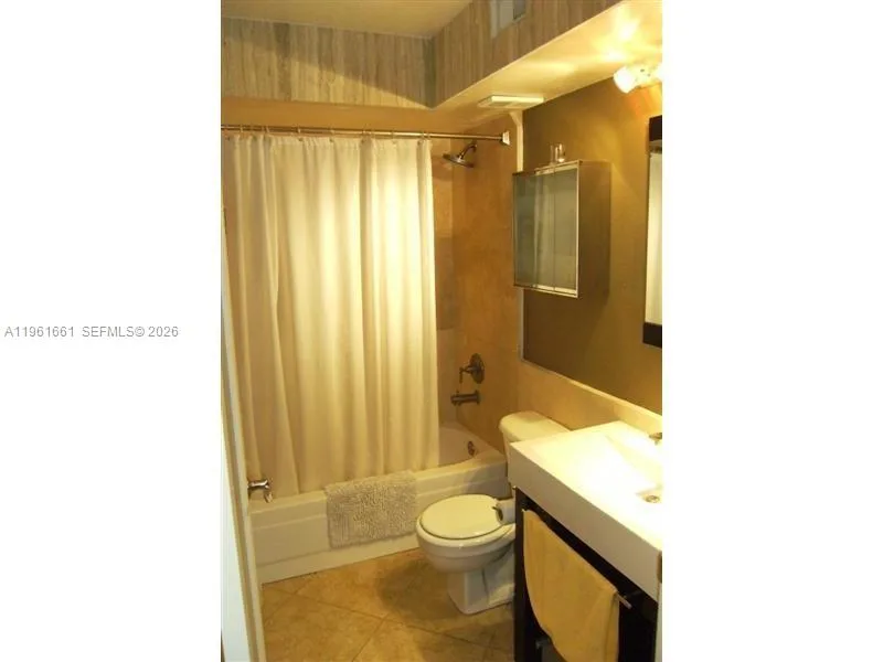 2642 NW 33rd St # 1905, Oakland Park, FL 33309 photo 6