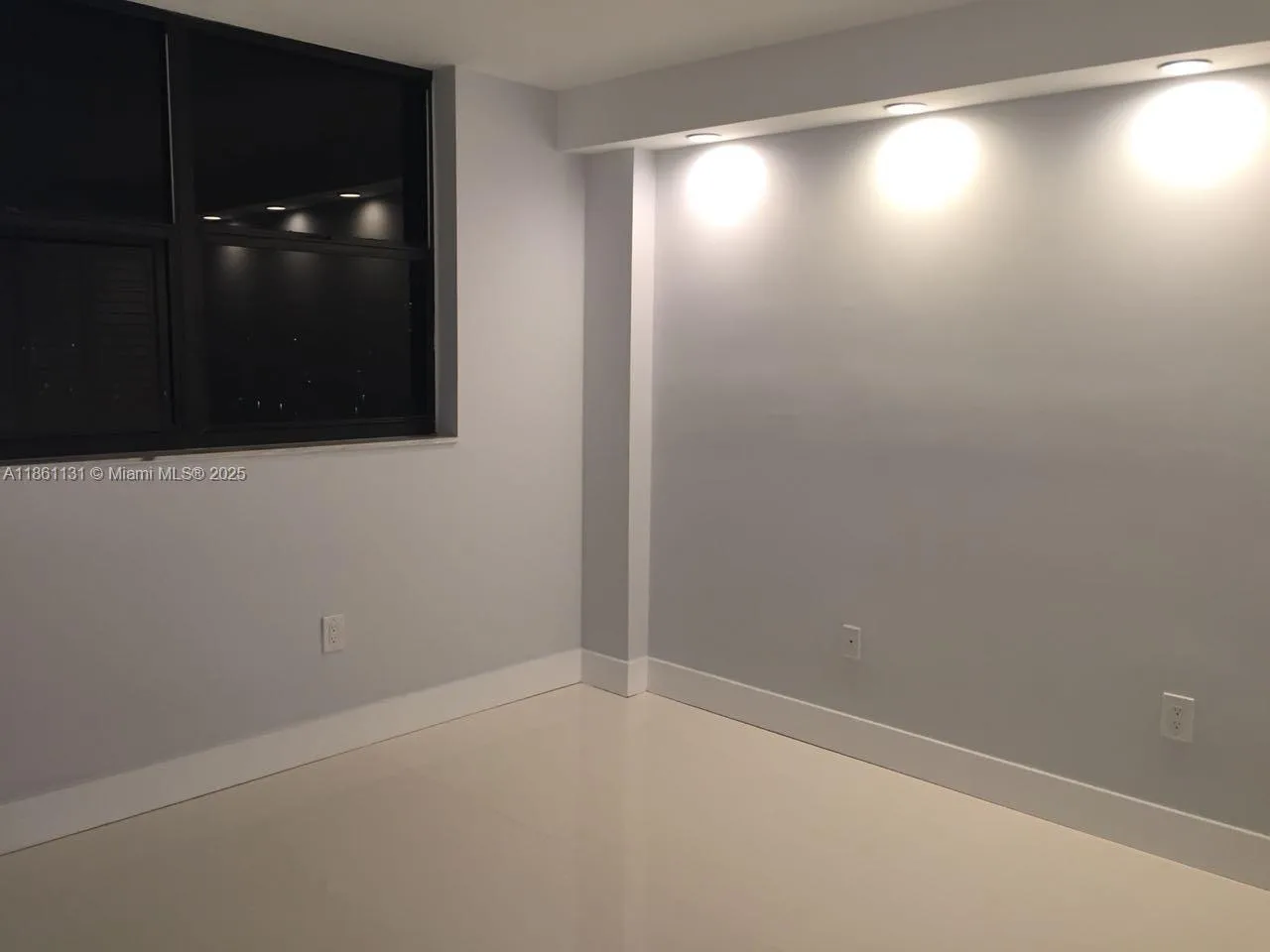 210 174th St # 1003, Sunny Isles Beach, FL 33160 photo 10