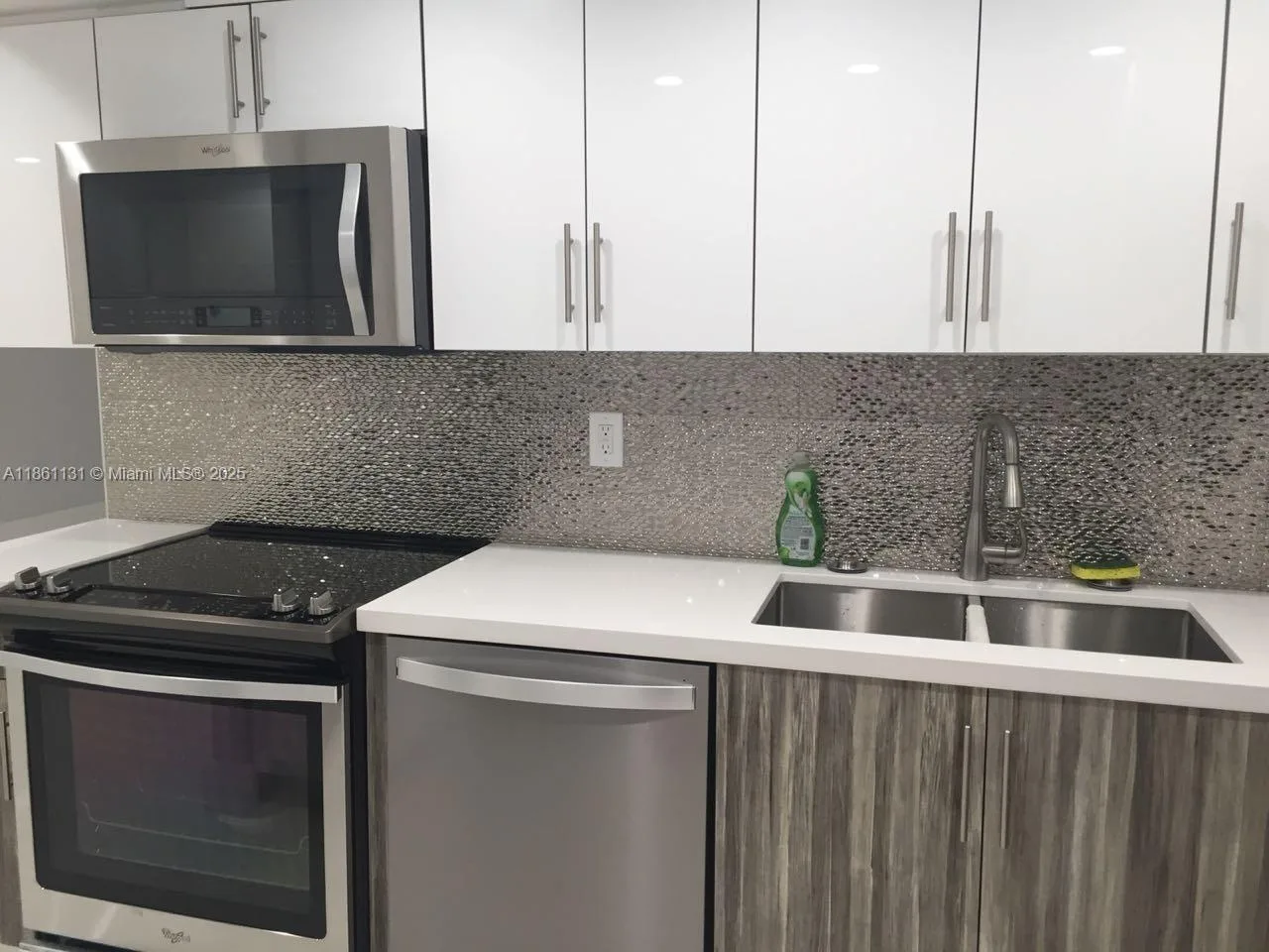 210 174th St # 1003, Sunny Isles Beach, FL 33160 photo 6