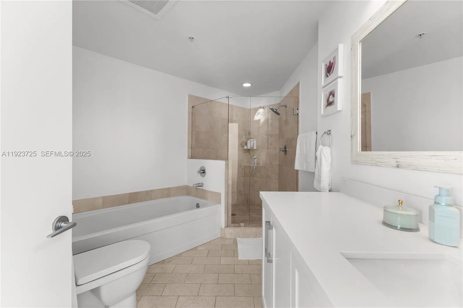 1111 SW 1st Ave # 2614-N, Miami, FL 33130 photo 13