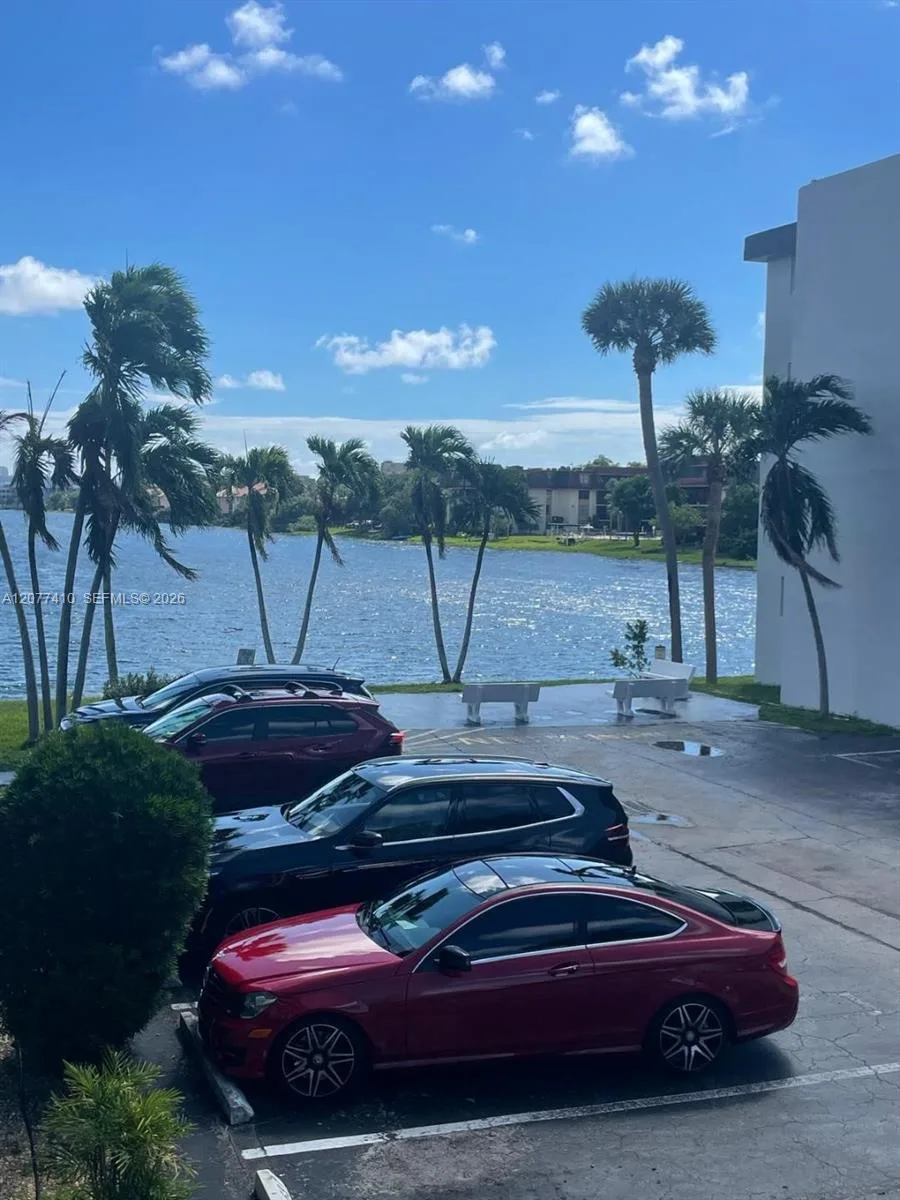 445 NE 195th St # 226, Miami, FL 33179