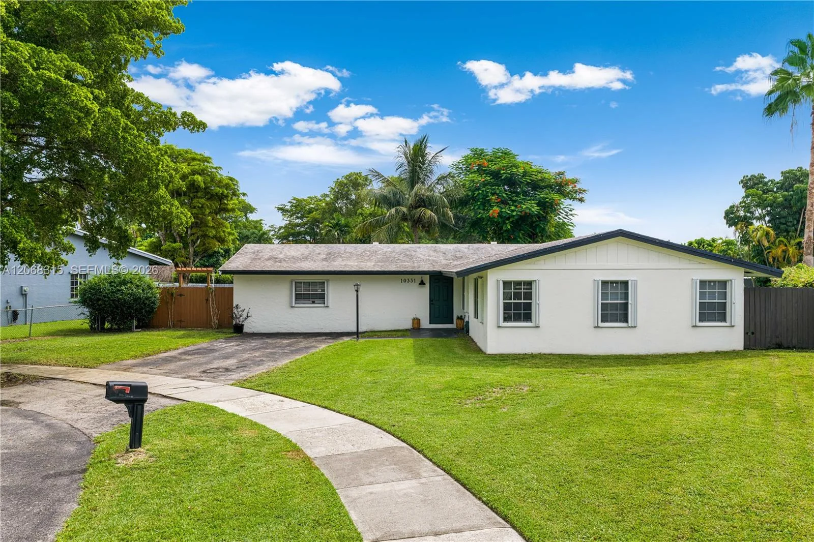 10331 SW 130th Ave, Miami, FL 33186