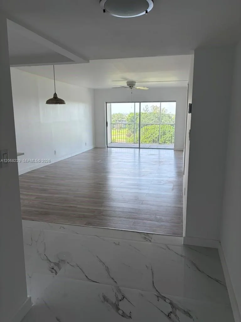 3050 N Palm Aire Dr # 707, Pompano Beach, FL 33069 photo 3