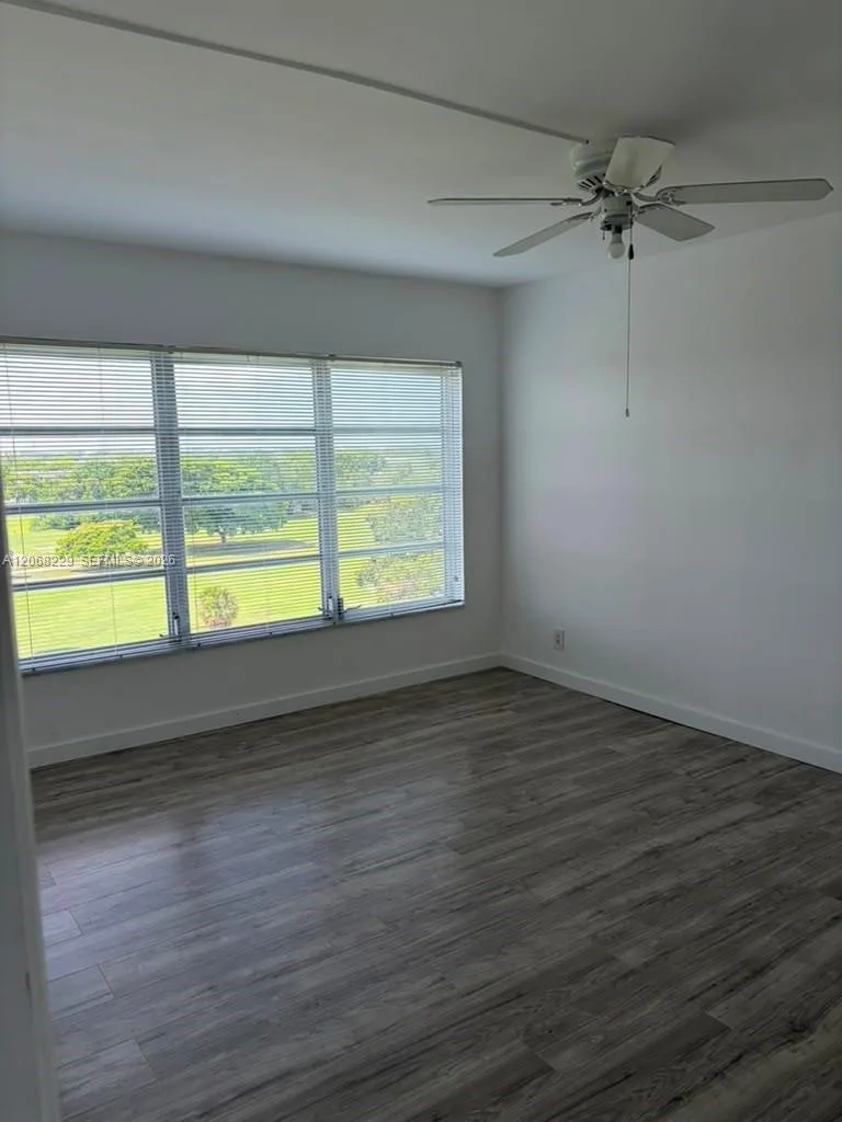 3050 N Palm Aire Dr # 707, Pompano Beach, FL 33069 photo 7