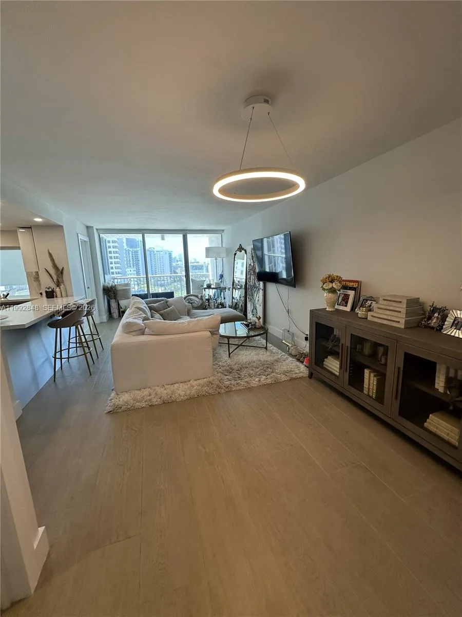 2655 Collins Ave # 1204, Miami Beach, FL 33140 photo 4