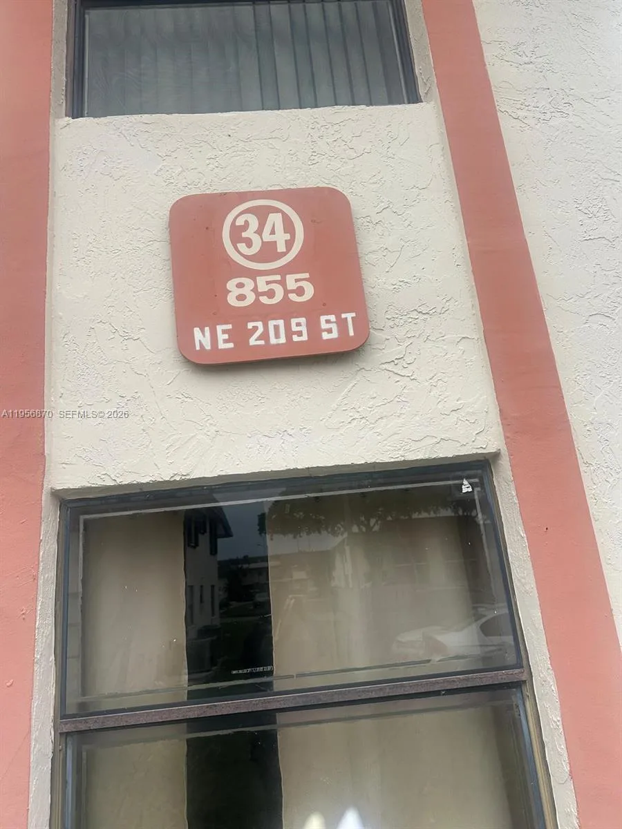 855 NE 209th St # 203-34, Miami, FL 33179